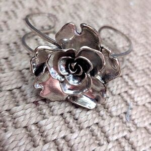 Avon Silver Rose Bracelet